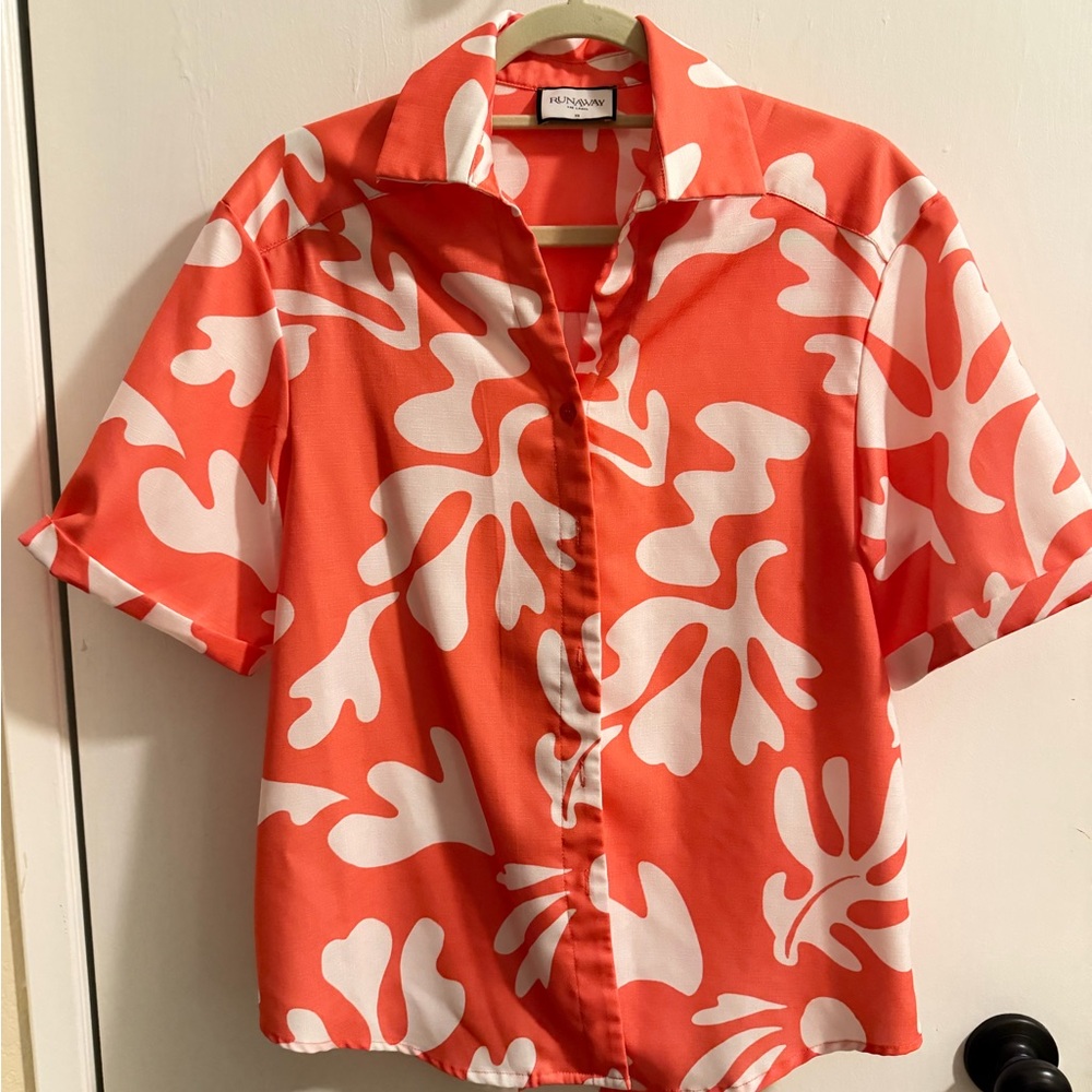 Coral and White Patterned Buttoned Down Shirt